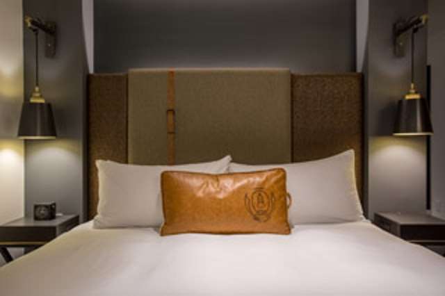 The George, By Valencia Hotel Collection College Station Habitación foto