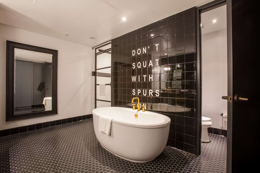 The George, By Valencia Hotel Collection College Station Habitación foto